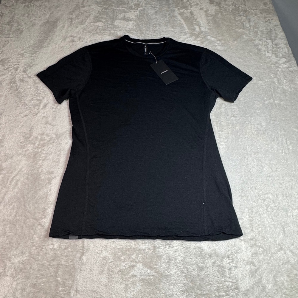 NWT Ten Thousand Mens Merino Tech Tee Black L Short Sleeve Athletic